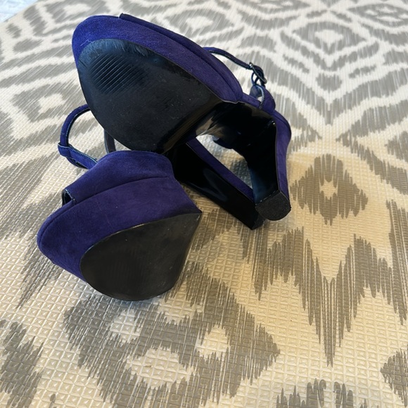 BCBGeneration Platform Heel Sandals - Picture 3 of 3
